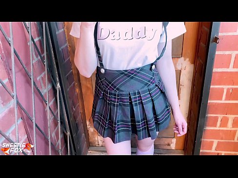 ❤️ ʻO ke kaikamahine kula e ʻū hohonu i kāna dick a hoʻopaʻa ʻia ma mua o nā papa. Fucking ma haw.tubsexercom.ru ❌